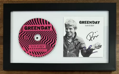 FRAMED SIGNED GREEN DAY SAVIORS CD PICTURE PSA DNA COA AUTOGRAPHED BILLIE JOE + COLLECTIBLE MEMORABILIA