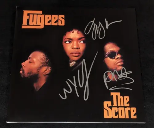 FUGEES SIGNED AUTOGRAPHED “THE SCORE” LP RECORD BECKETT LOA (BAS) LAURYN HILL +2 COLLECTIBLE MEMORABILIA