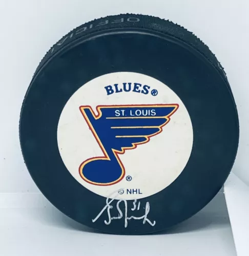 GRANT FUHR SIGNED ST. LOUIS BLUES PUCK AUTOGRAPHED BECKETT COA COLLECTIBLE MEMORABILIA