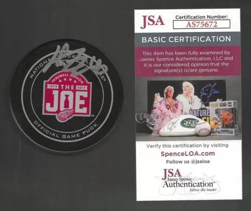Henrik Zetterberg Signed Detroit Red Wings Joe Louis Arena Farewell Puck JSA COA
