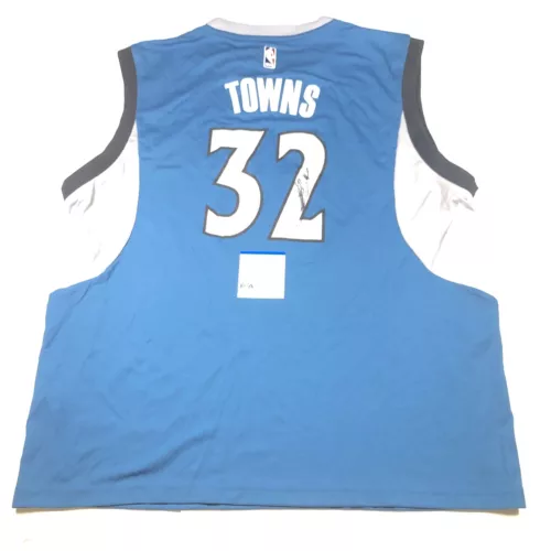 KARL-ANTHONY TOWNS SIGNED JERSEY PSA/DNA AUTOGRAPHED MINNESOTA TIMBERWOLVES COLLECTIBLE MEMORABILIA