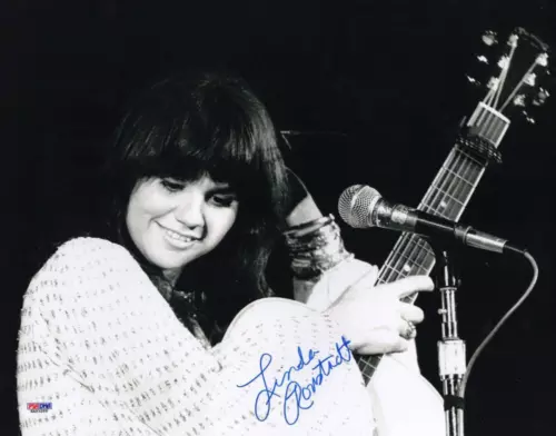 LINDA RONSTADT SIGNED AUTOGRAPH 11×14 PHOTO – HEART LIKE A WHEEL W/ PSA COA COLLECTIBLE MEMORABILIA