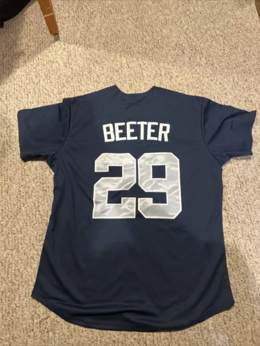 NEW YORK YANKEES CLAYTON BEETER SIZE LARGE L JERSEY BASEBALL BLUE NEVER WORN