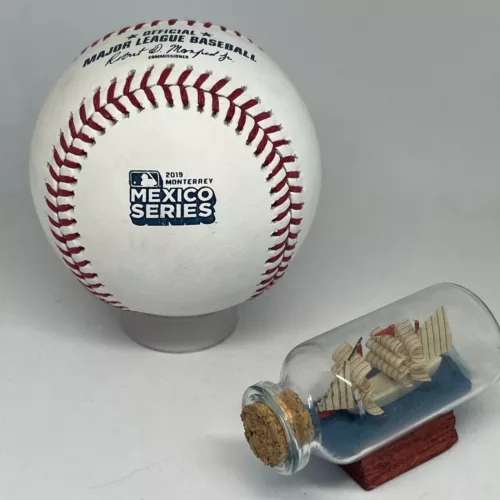 RAWLINGS OFFICIAL 2018 MONTERREY MEXICO SERIES UNSIGNED LOGO BASEBALL RARE U212 COLLECTIBLE MEMORABILIA