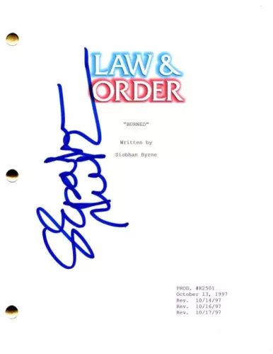S EPATHA MERKERSON SIGNED AUTOGRAPH LAW & ORDER FULL EPISODE SCRIPT SCREENPLAY COLLECTIBLE MEMORABILIA