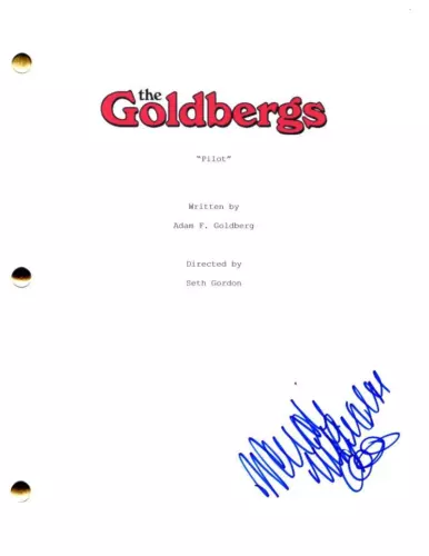 WENDI MCLENDON-COVEY SIGNED AUTOGRAPH THE GOLDBERGS FULL PILOT SCRIPT SCREENPLAY COLLECTIBLE MEMORABILIA