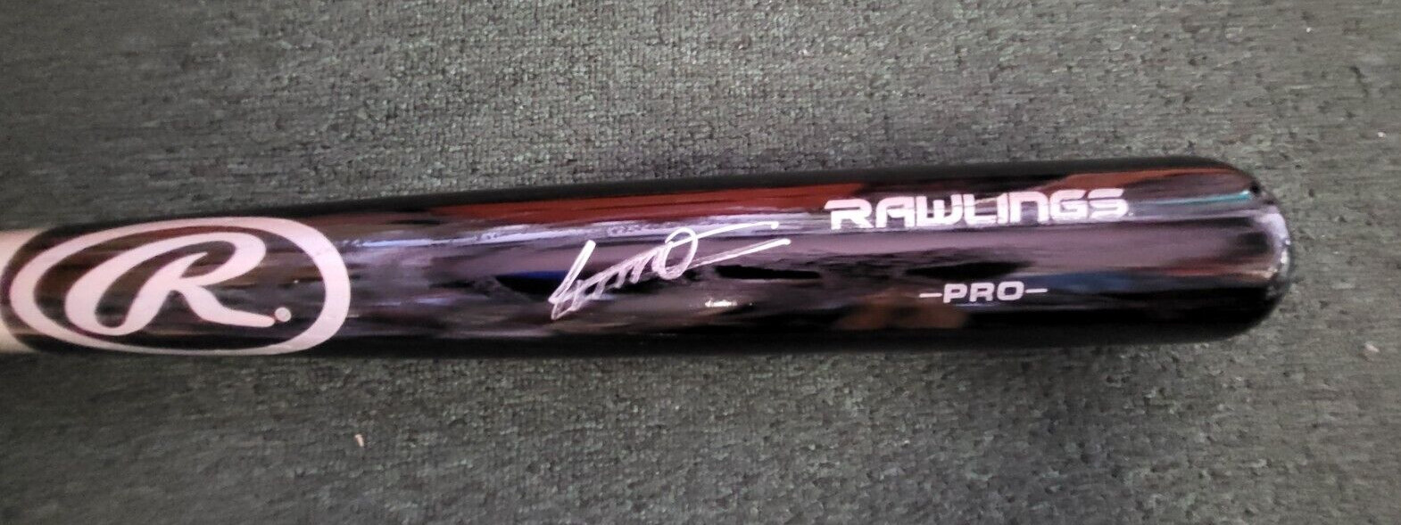 VLADIMIR GUERRERO JR TORONTO BLUE JAYS SIGNED AUTO RAWLINGS BLK BAT JSA *