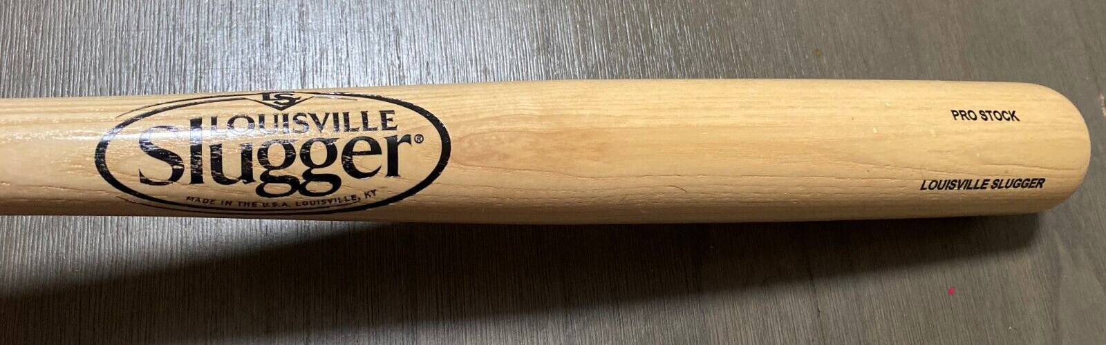 NEW NEVER USED LOUISVILLE SLUGGER PRO STOCK BASEBALL BAT