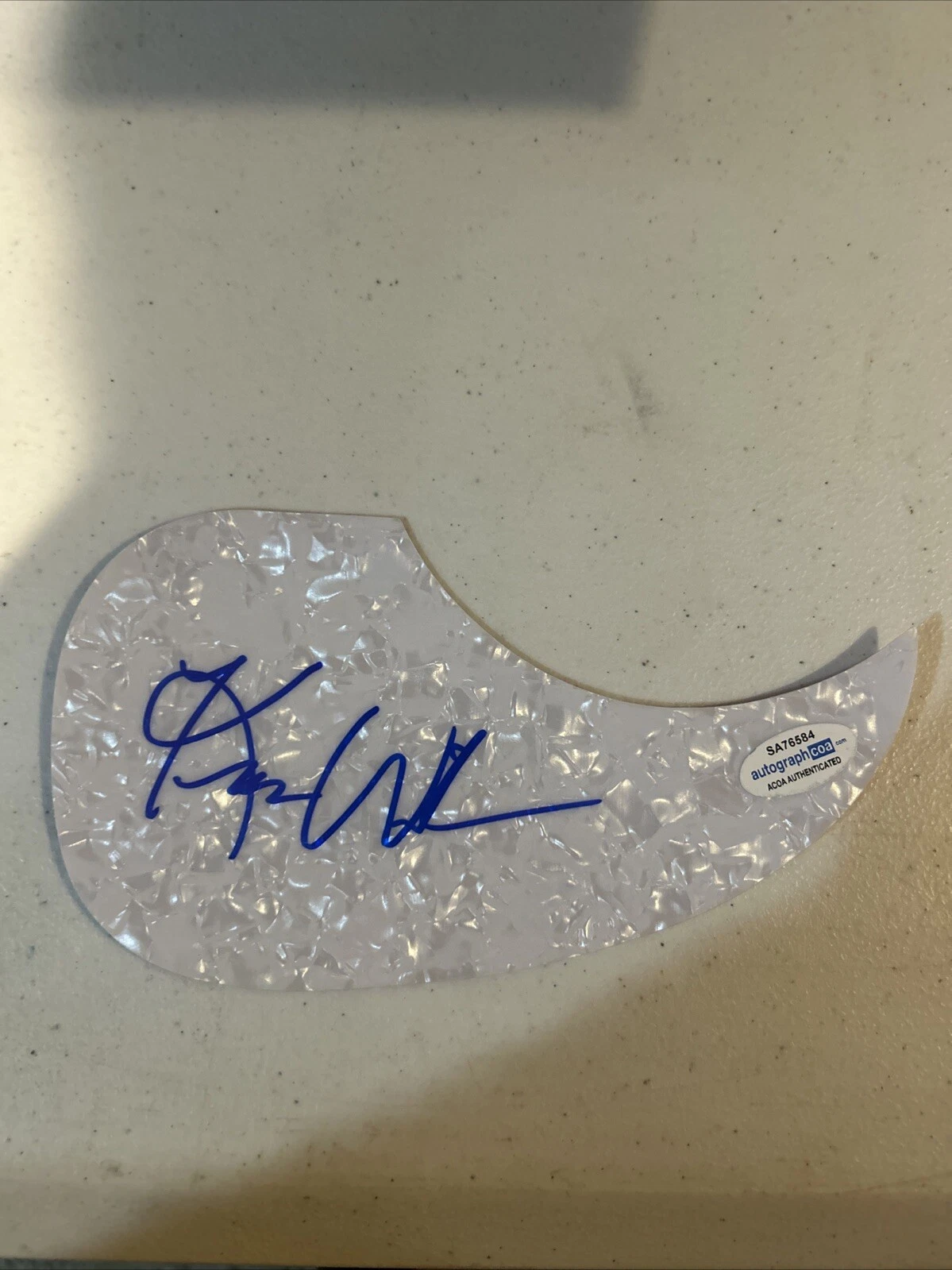 KIM WILSON FABULOUS THUNDERBIRDS SIGNED AUTOGRAPH ACOUSTIC PICKGUARD ACOA GUITAR