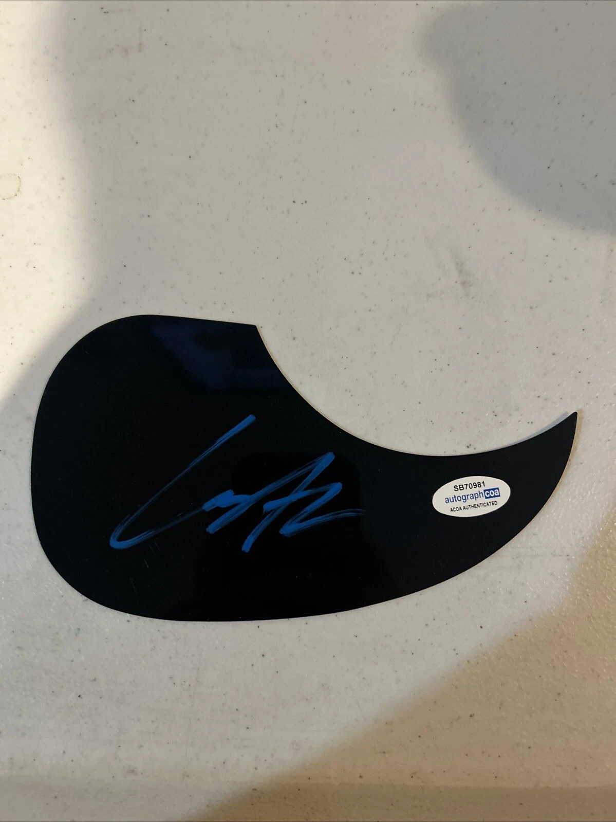 COOPER ALAN SIGNED AUTOGRAPH ACOUSTIC PICKGUARD GUITAR ACOA COUNTRY