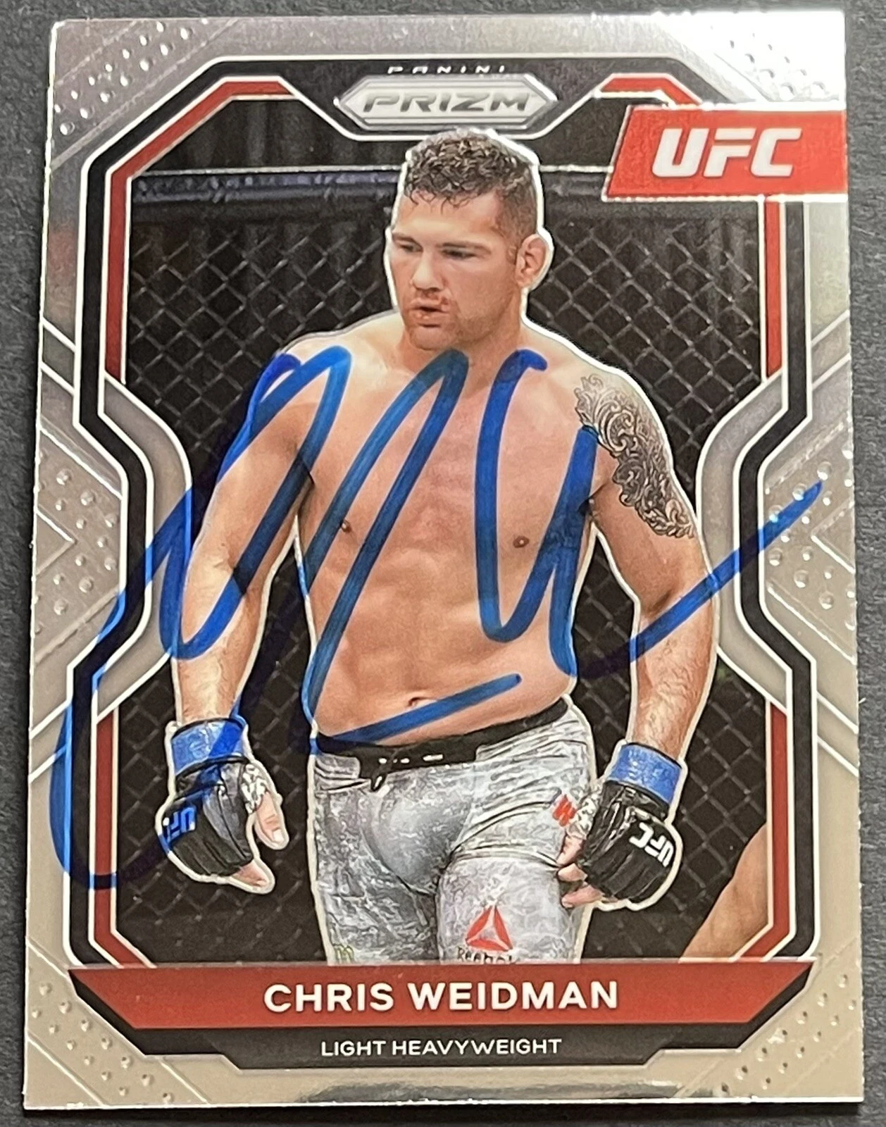 Chris Weidman Signed Autographed 2021 Prizm UFC Base Card Beckett Coa