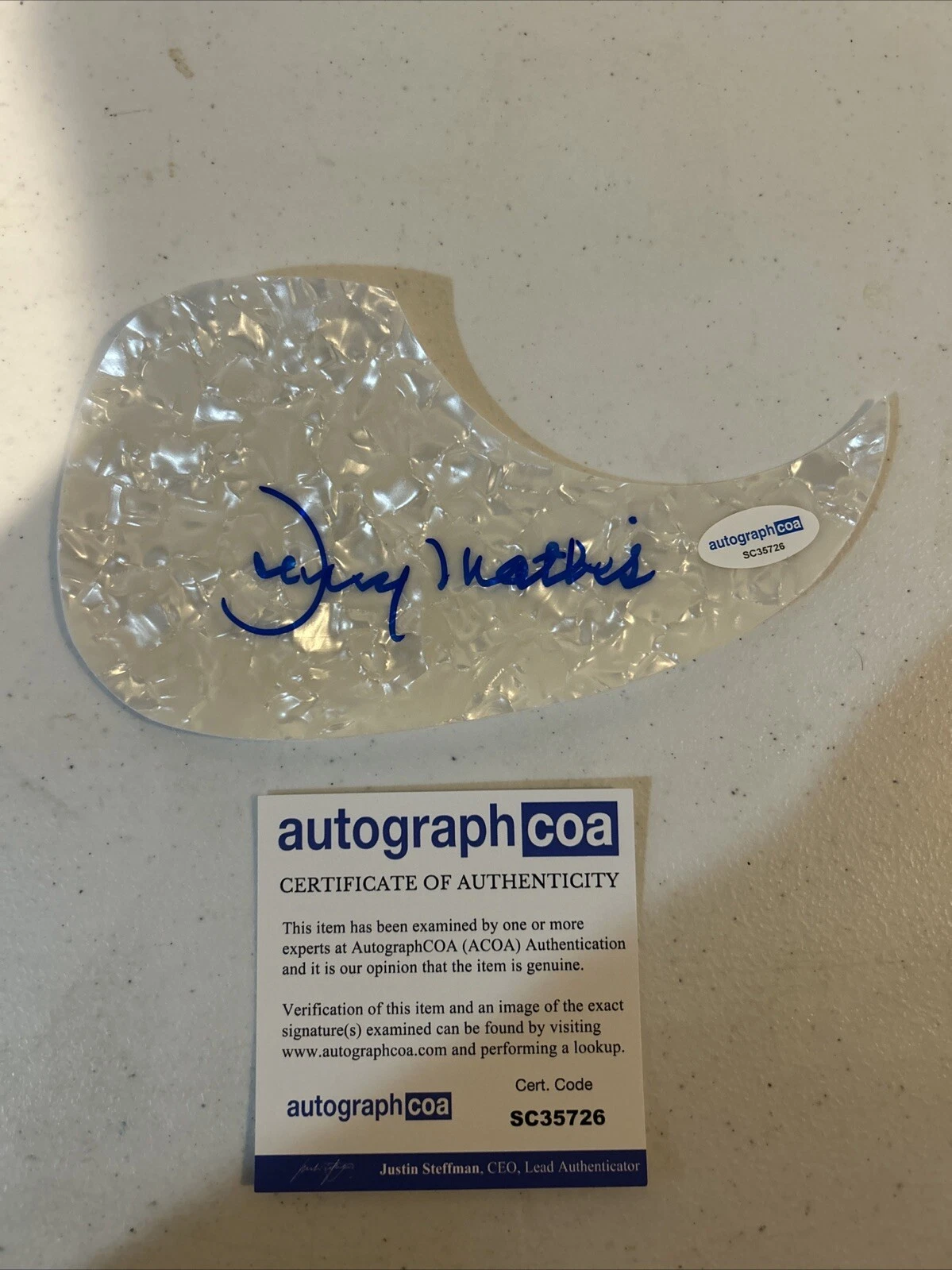 JOHNNY MATHIS SIGNED AUTOGRAPH ACOUSTIC PICKGUARD ACOA GUITAR LEGEND