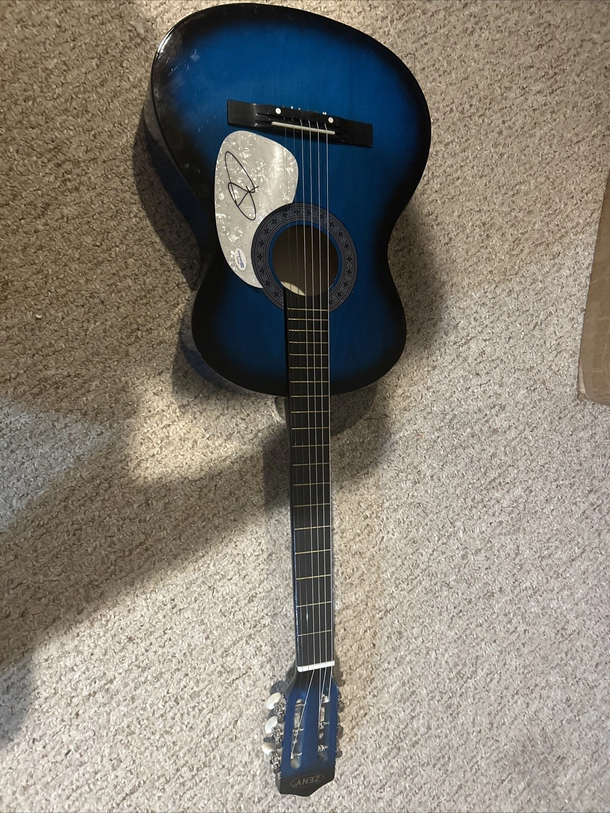 JAKE OWEN SIGNED AUTOGRAPH 38” ACOUSTIC GUITAR ACO COUNTRY STAR