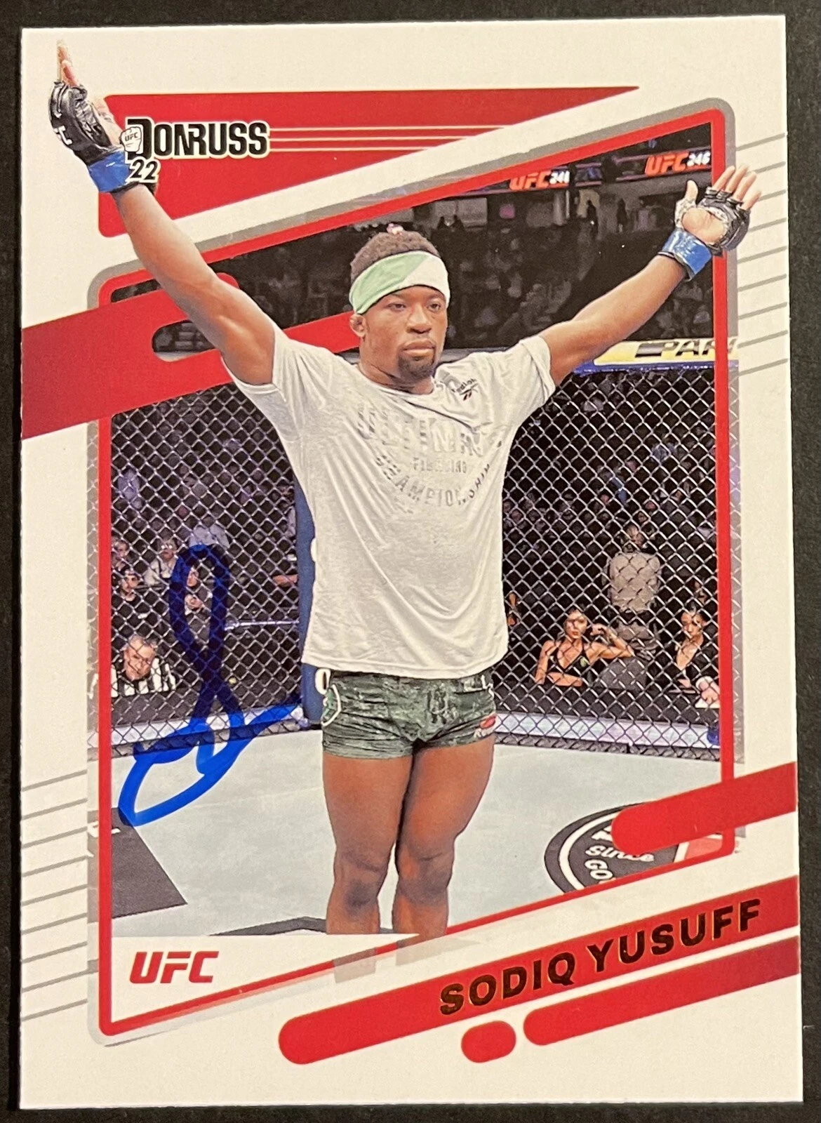 Sodiq Yusuff Signed Autographed 2022 Donruss UFC Base Card Beckett Coa