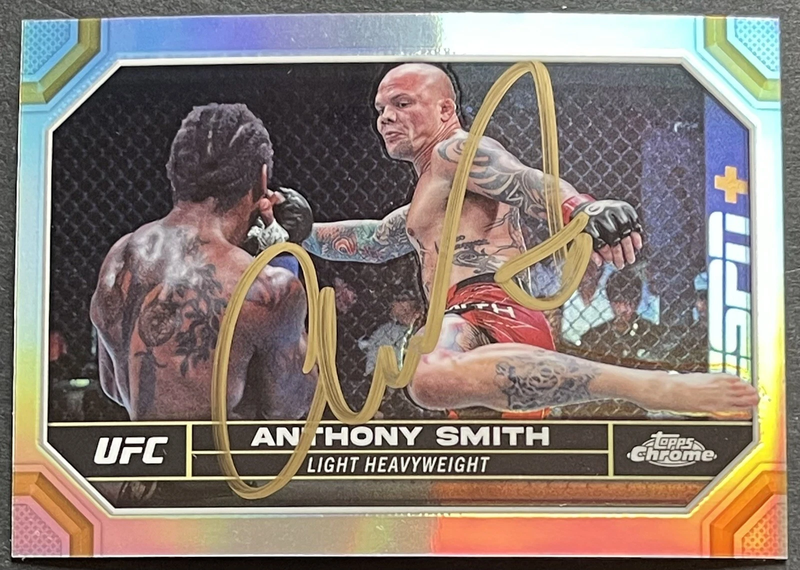 Anthony Smith Signed Autographed 2024 Topps Chrome Refractor UFC Card Beckett