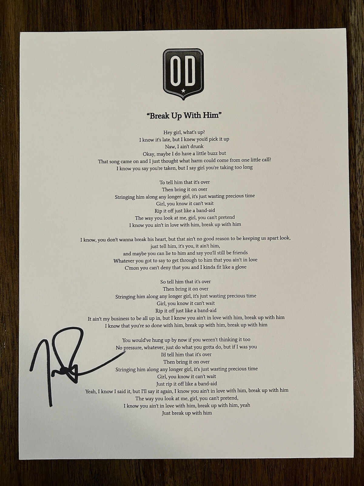 TREVOR ROSEN ‘OLD DOMINION’ BAND SIGNED LYRIC SHEET ‘BREAK UP WITH HIM’ COLLECTIBLE MEMORABILIA