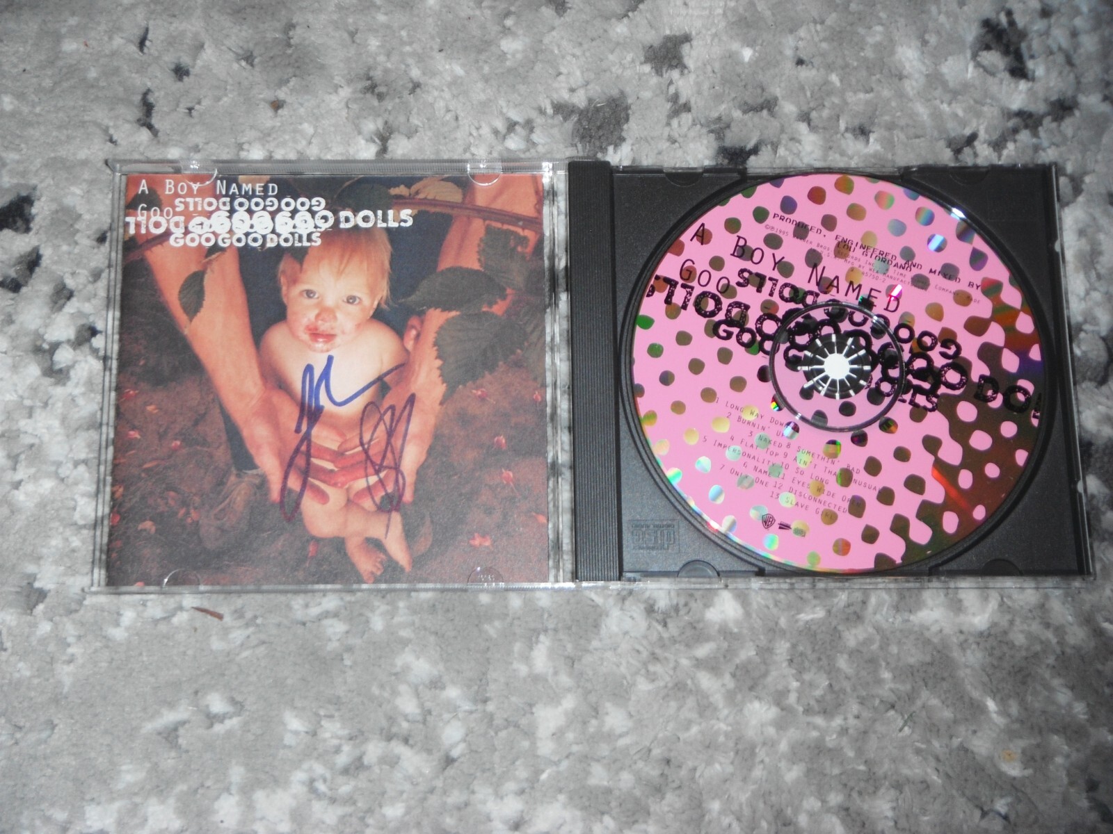 GOO GOO DOLLS ROBBY TAKAC + JOHN RZEZNIK SIGNED A BOY NAMED CD COVER