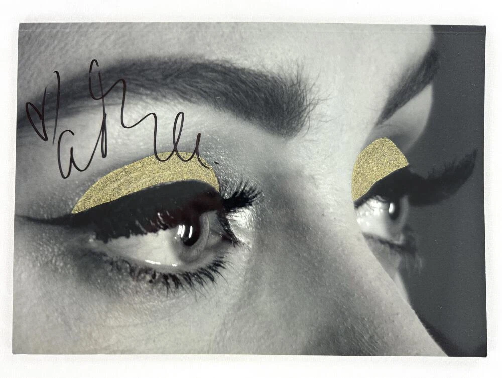 ADELE ADKINS SIGNED AUTOGRAPH HELLO CONCERT TOUR PROGRAM BOOK W/ BECKETT COA COLLECTIBLE MEMORABILIA