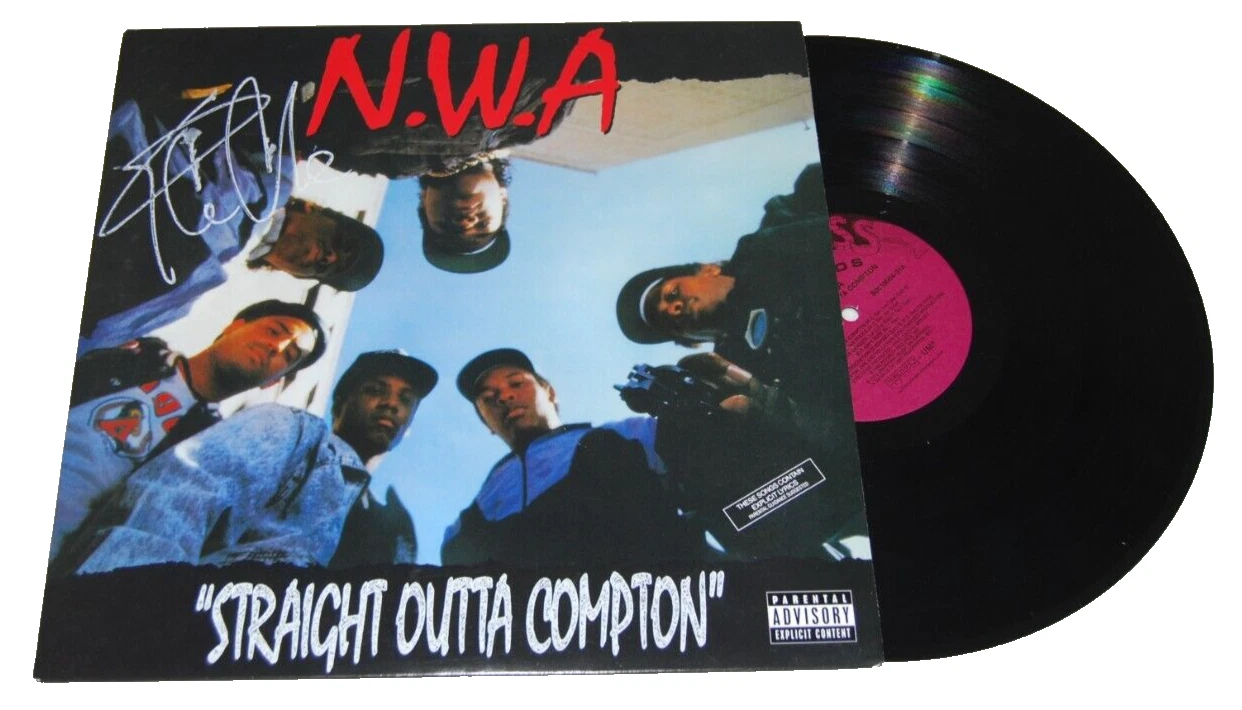 ICE CUBE signed (STRAIGHT OUTTA COMPTON) NWA Vinyl Record LP BECKETT BN71220