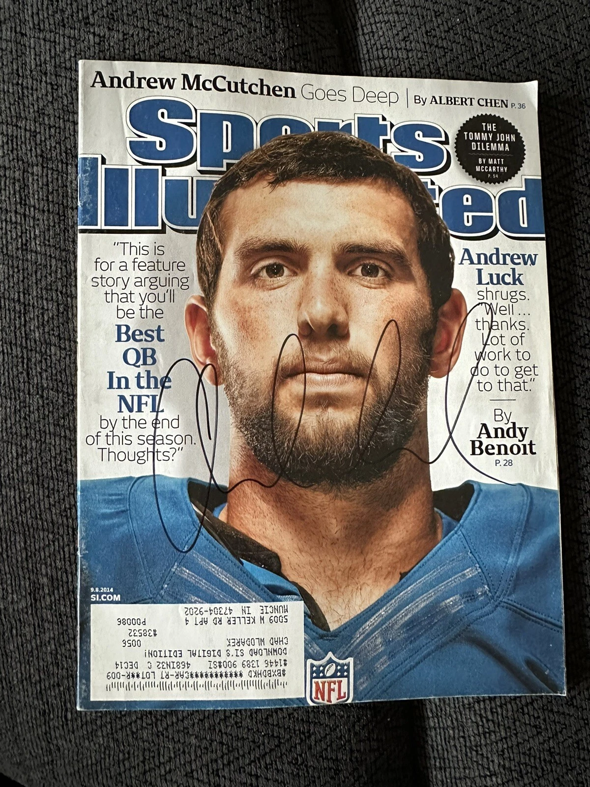 Andrew Luck signed Indianapolis Colts Sports Illustrated Autograph