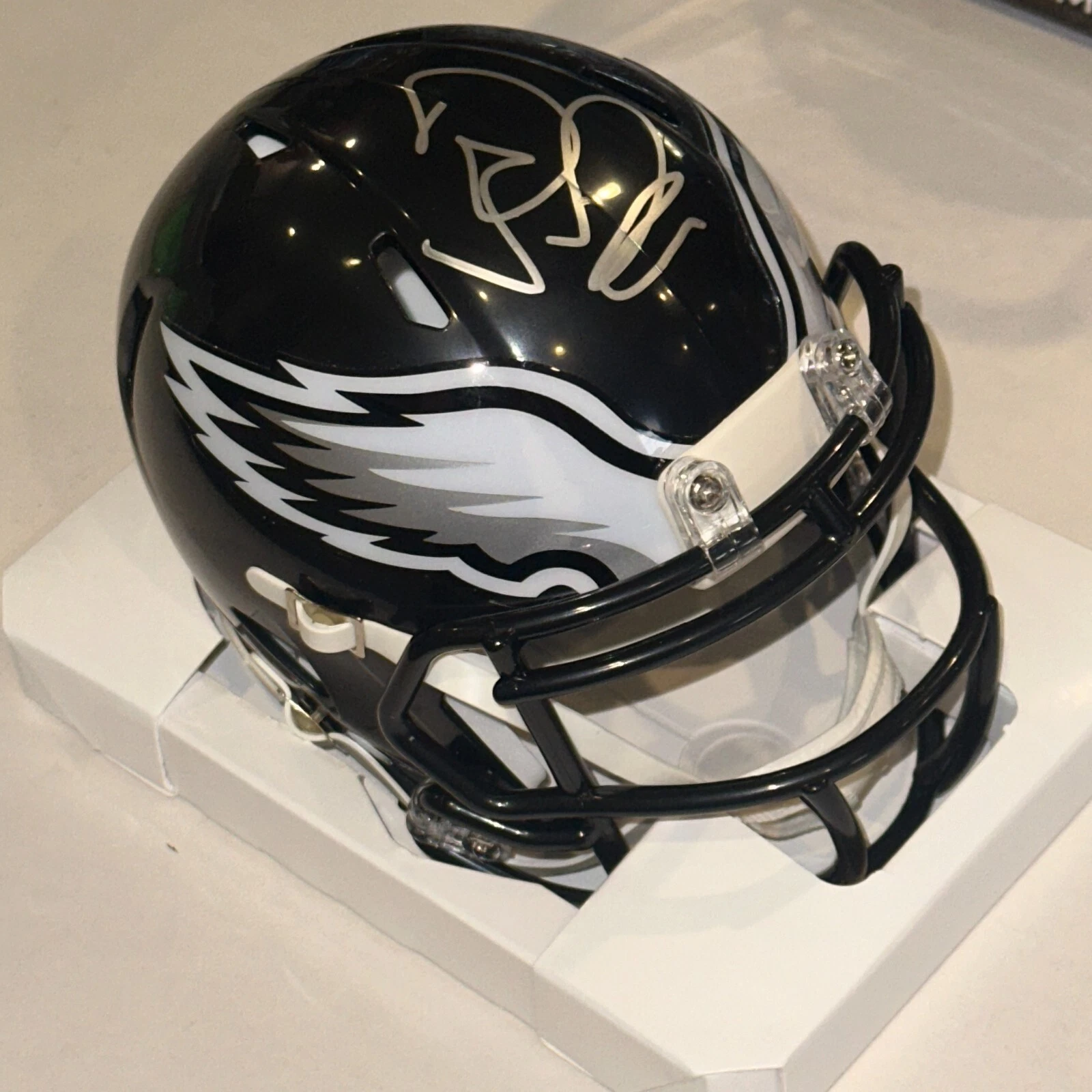 DOUG PEDERSON Signed Philadelphia EAGLES Mini-helmet w/ Beckett Auth (BAS)