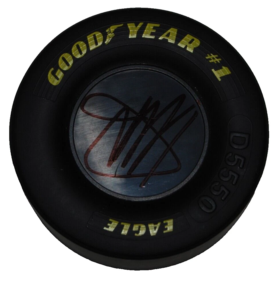 JOE GIBBS signed (NASCAR) mini good year racing tire BECKETT BAS BN71244