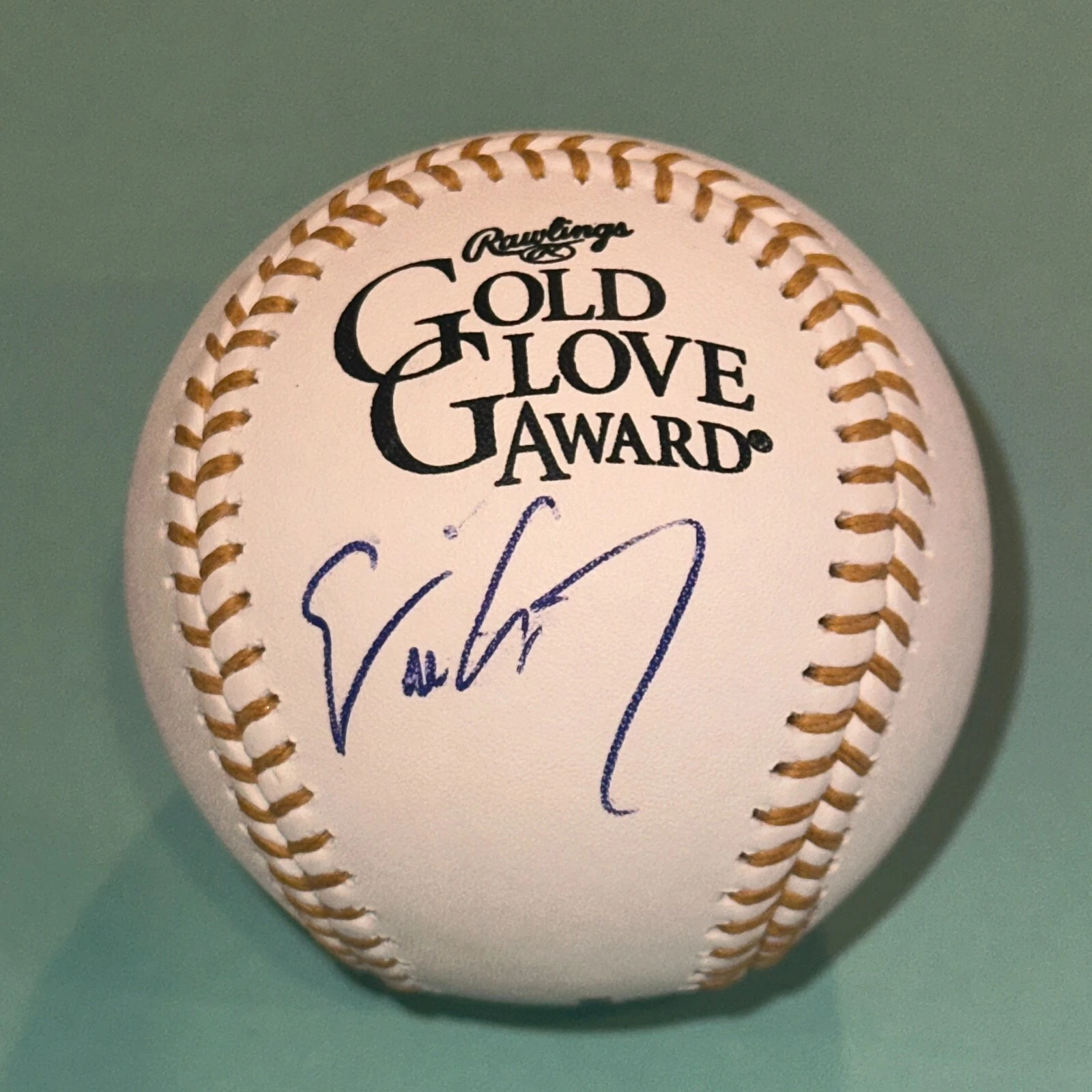 ERIC CHAVEZ (Oakland A's) Signed Official GOLD GLOVE Baseball Beckett (BAS)