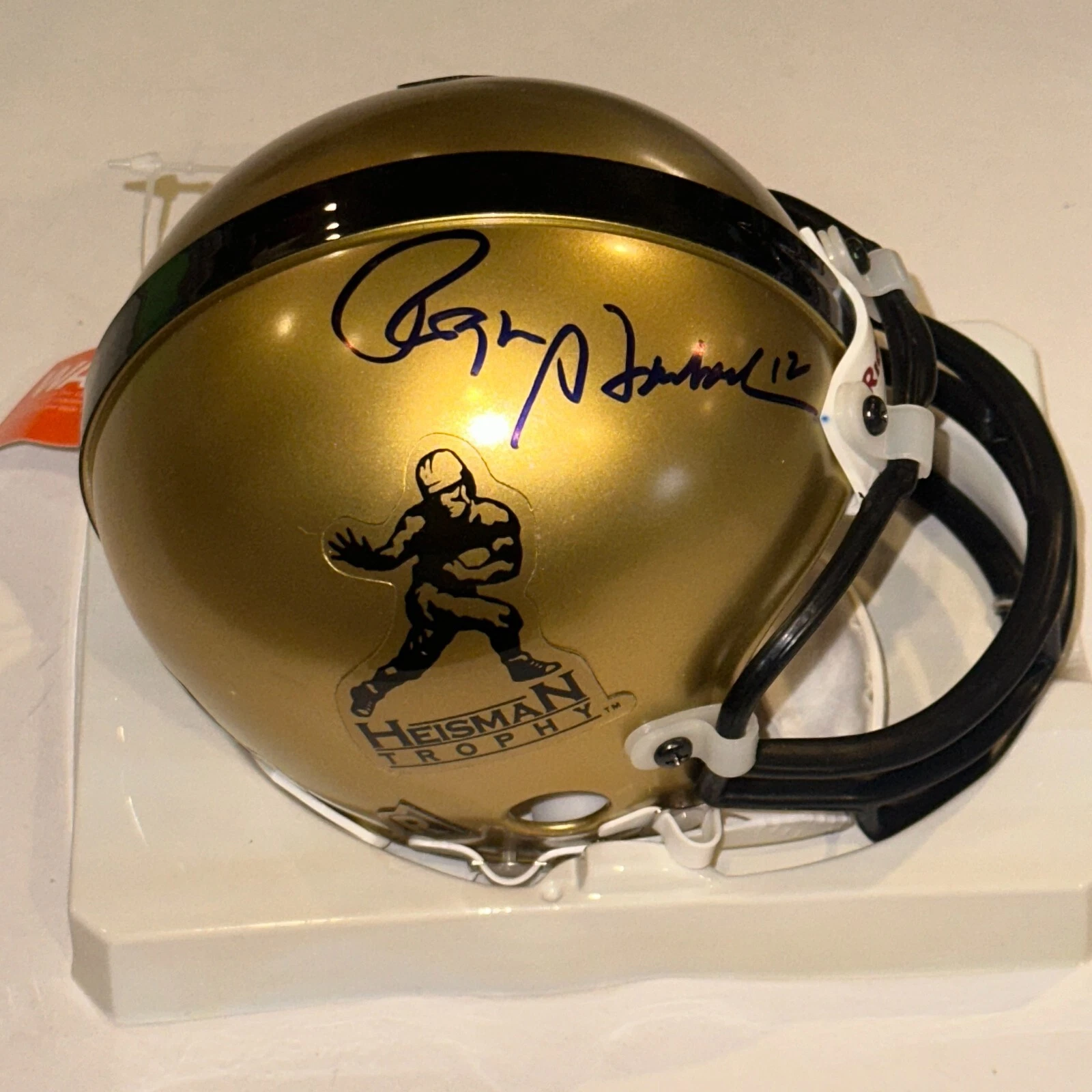 ROGER STAUBACH Signed HEISMAN VSR4 Mini-helmet Beckett (BAS)