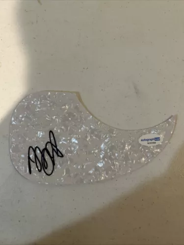 DANIELLE BRADBERRY SIGNED AUTOGRAPH ACOUSTIC PCIKGUARD ACOA GUITAR COUNTRY STAR COLLECTIBLE MEMORABILIA