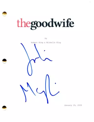 JULIANNA MARGULIES SIGNED AUTOGRAPH THE GOOD WIFE PILOT SCRIPT SCREENPLAY ALICIA COLLECTIBLE MEMORABILIA