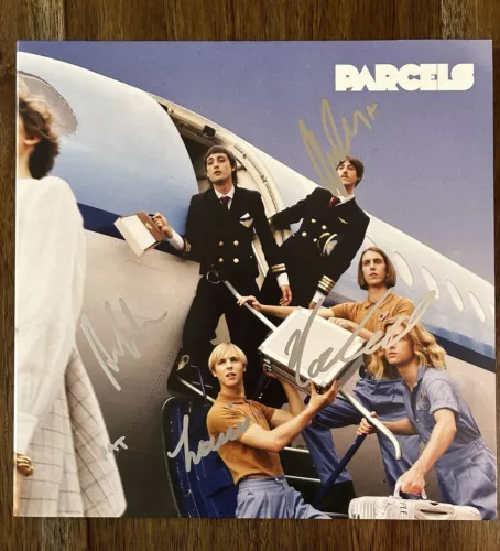 ‘PARCELS’ FULL BAND SIGNED VINYL ALBUM SELF TITLED ‘PAT HETHERINGTON’ +4 COLLECTIBLE MEMORABILIA