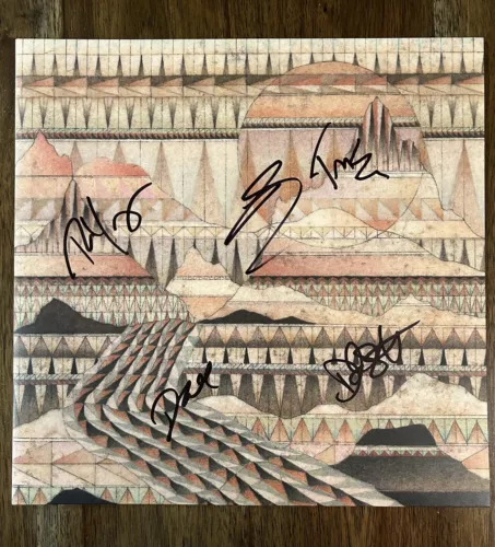‘TRAMPLED BY TURTLES’ BLUEGRASS BAND SIGNED VINYL ALBUM ‘ALPENGLOW’ COLLECTIBLE MEMORABILIA