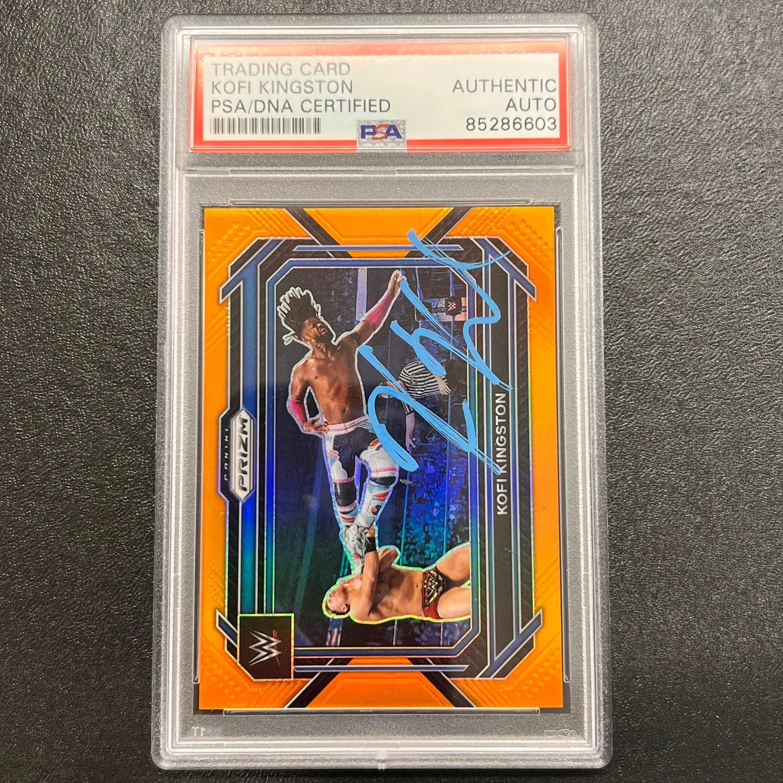 2023 Panini Prizm Smackdown #5 Kofi Kingston Signed Card AUTO PSA/DNA Slabbed WW