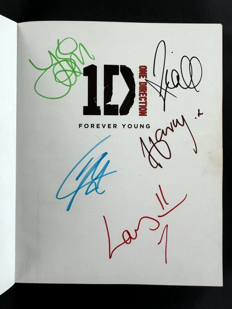 One Direction Signed Autograph 1D Forever Young Book - Harry Styles +4 Beckett
