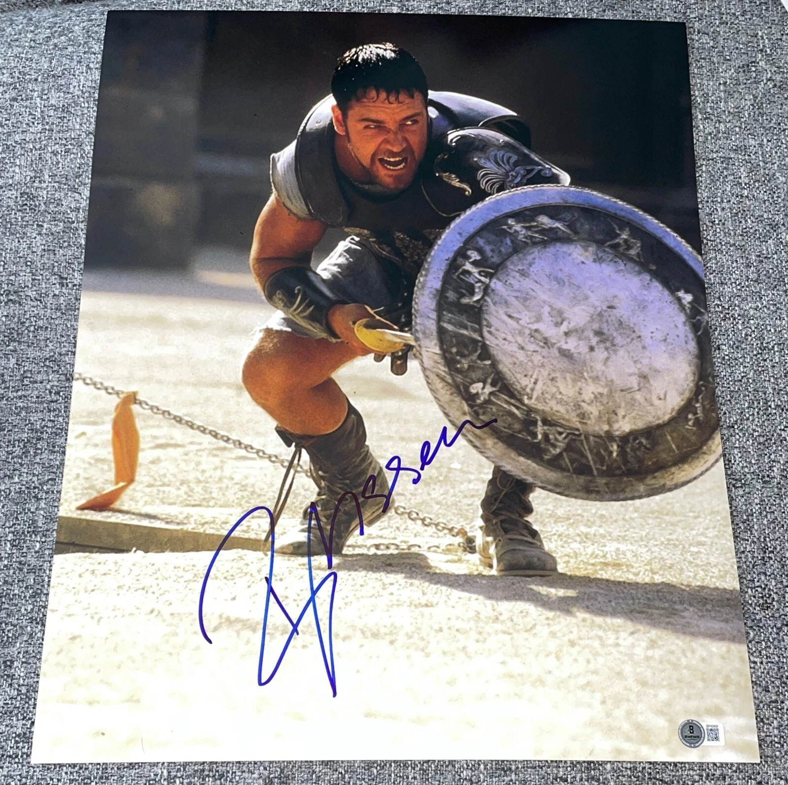 Russell Crowe Signed Autograph 16x20 Photo Authentic Gladiator Maximus Beckett C