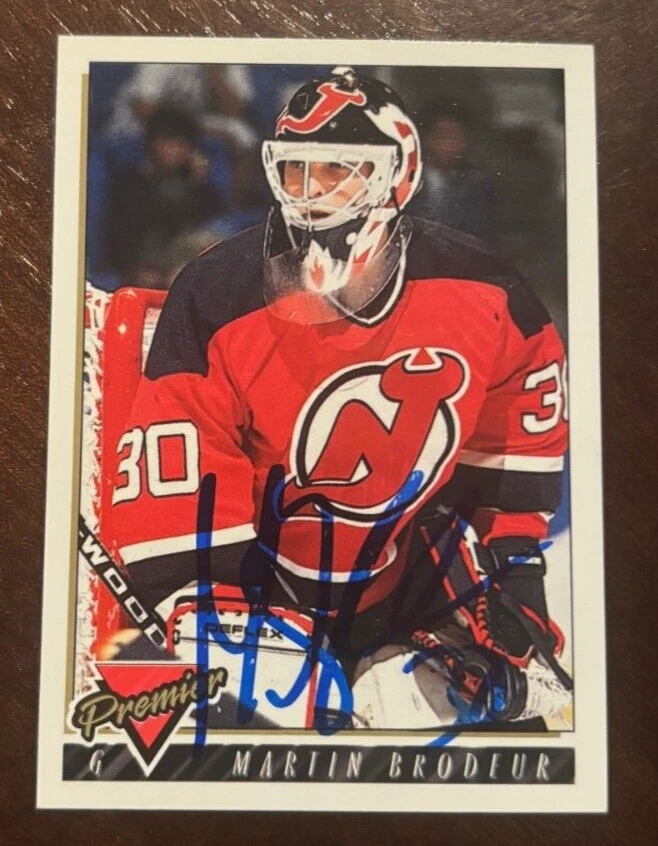 1993-94 O-Pee-Chee Premier #401 Martin Brodeur signed autographed card NJ Devils