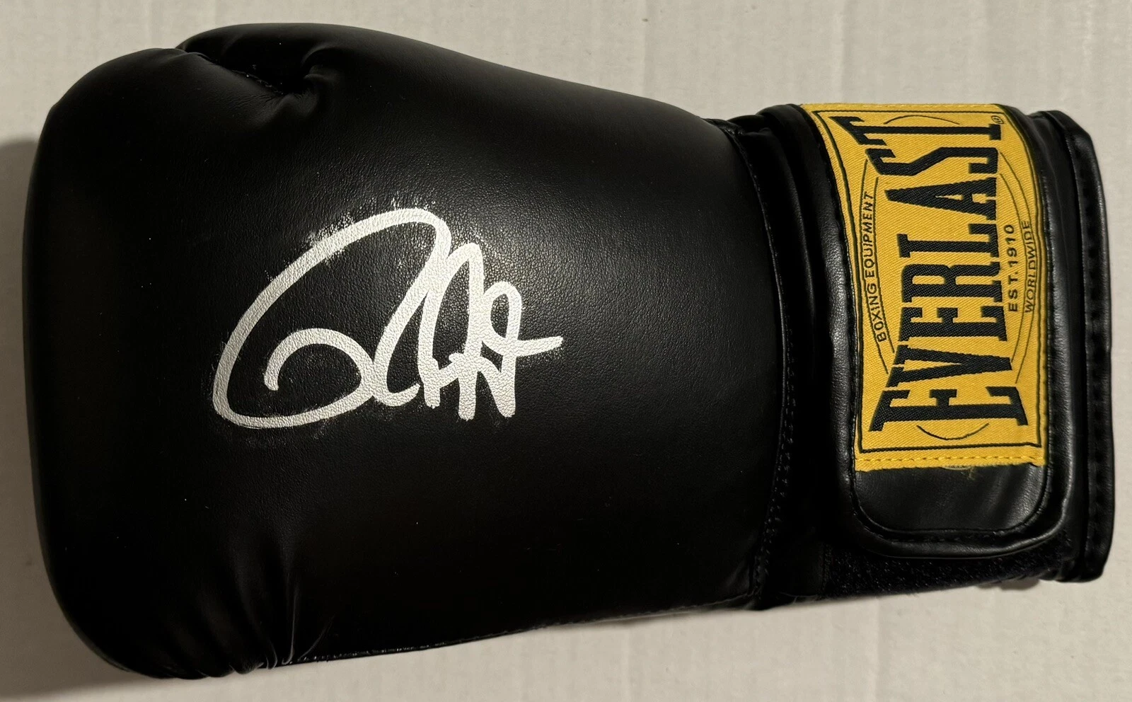 Roy Jones Jr Signed Autographed Boxing Glove JSA COA HOF