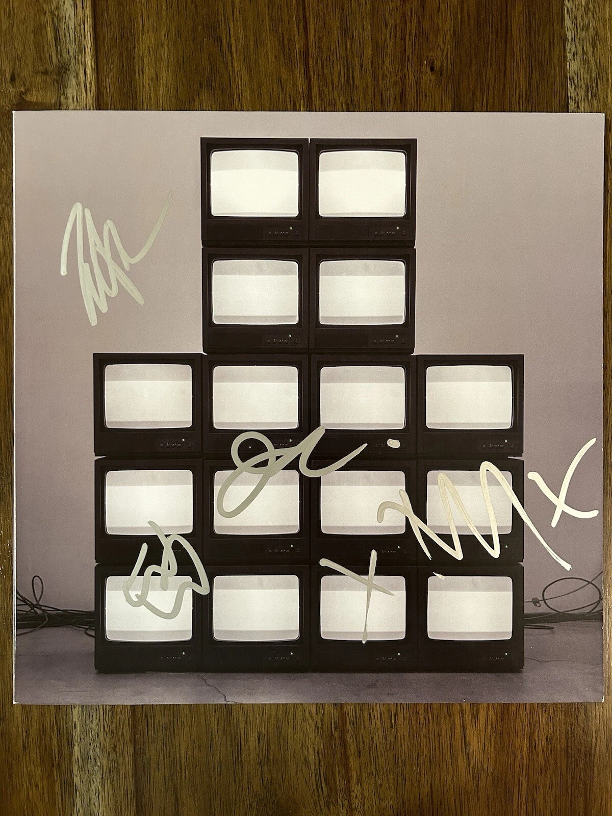 ‘RISE AGAINST’ BAND SIGNED ‘NOWHERE GENERATION’ VINYL ALBUM ‘TIM MCLLRATH’ PROOF COLLECTIBLE MEMORABILIA