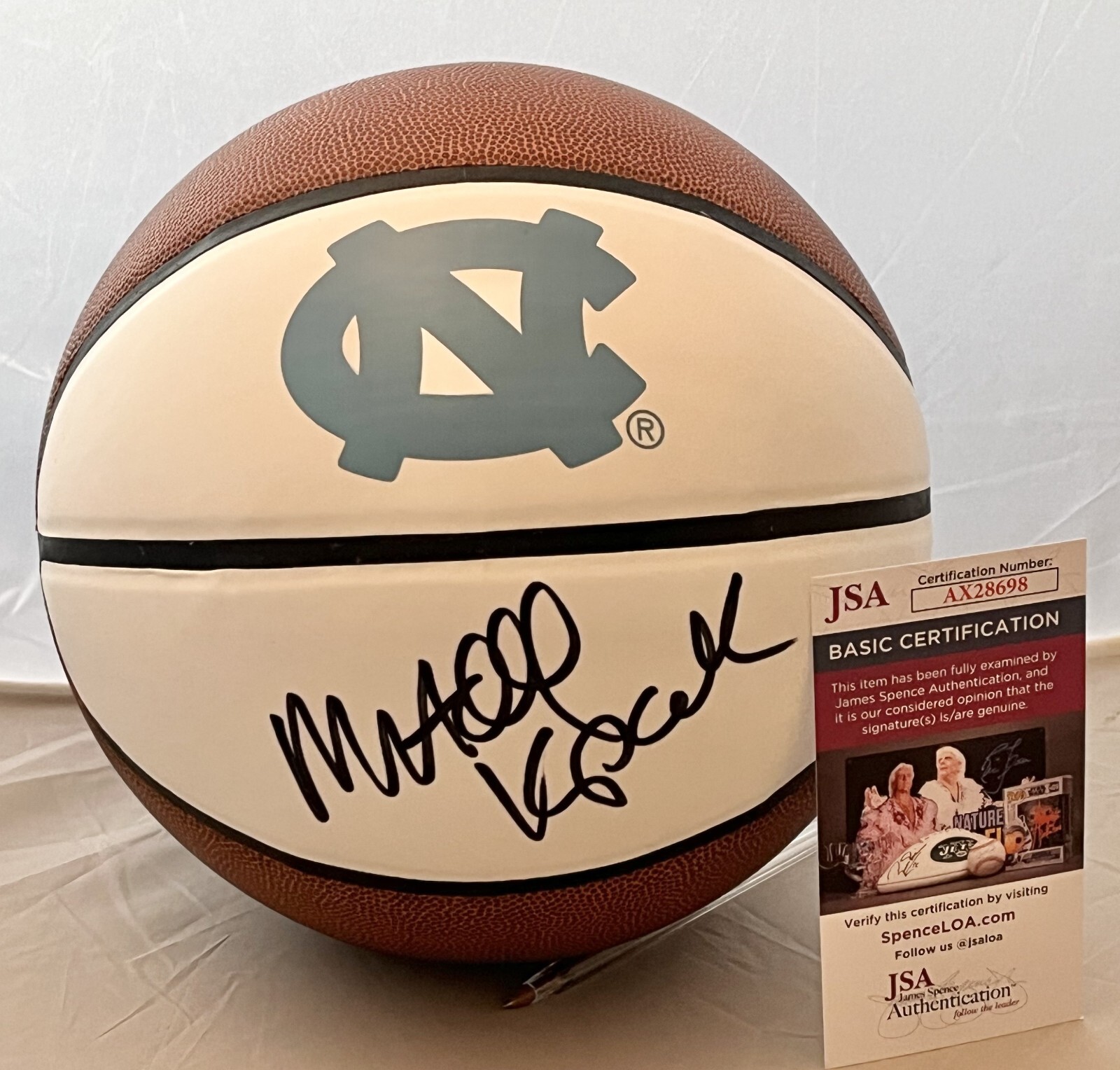 Mitch Kupchak signed Full Size North Carolina Tar Heels Logo Basketball Ball JSA