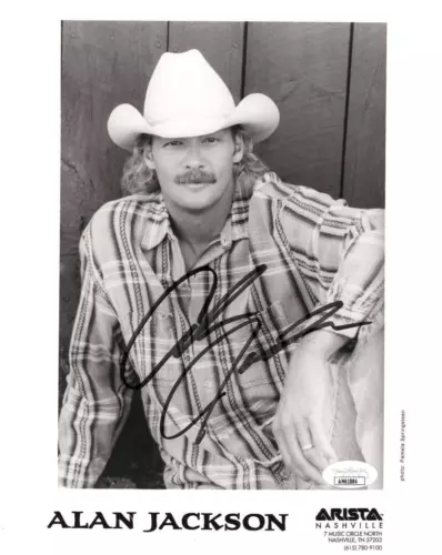 ALAN JACKSON SIGNED AUTOGRAPH 8×10 PHOTO – COUNTRY MUSIC ICON W/ JSA COA COLLECTIBLE MEMORABILIA