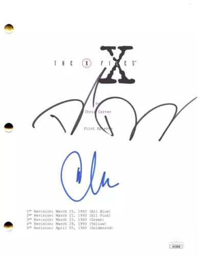 DAVID DUCHOVNY & CHRIS CARTER SIGNED AUTOGRAPH THE X-FILES PILOT SCRIPT JSA COA COLLECTIBLE MEMORABILIA