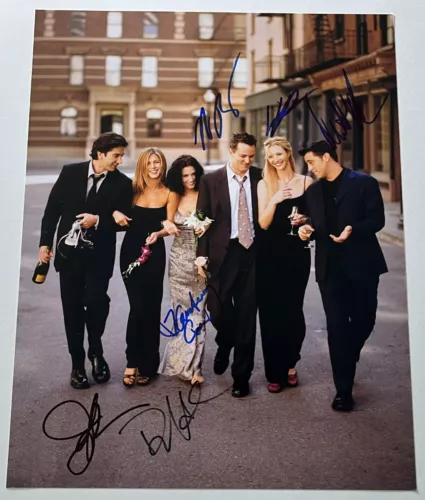 FRIENDS CAST X6 JENNIFER ANISTON +5 SIGNED 11×14 PHOTO W/EXACT PROOF BECKETT COA COLLECTIBLE MEMORABILIA