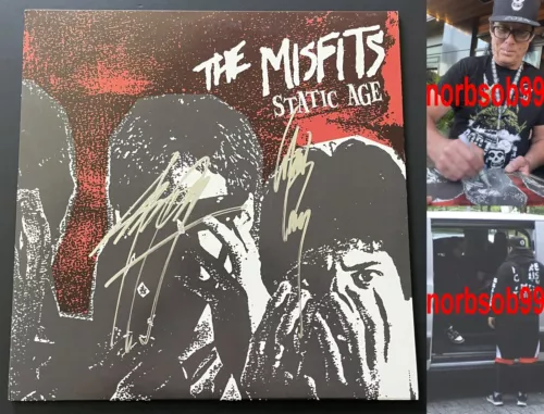 MISFITS GLENN DANZIG & JERRY ONLY SIGNED STATIC AGE VINYL ALBUM LP W/EXACT PROOF COLLECTIBLE MEMORABILIA