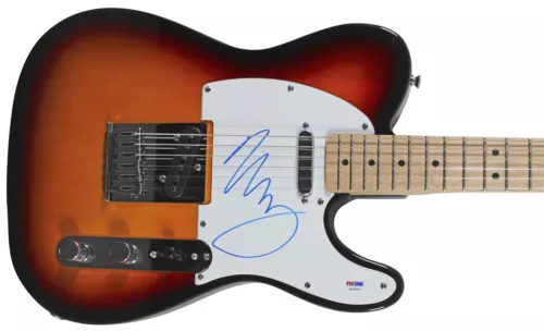 NEIL YOUNG AUTHENTIC SIGNED FENDER SQUIER TELECASTER ELECTRIC GUITAR PSA #Q02604 COLLECTIBLE MEMORABILIA