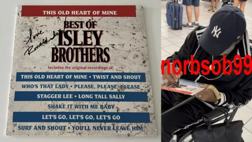 RONALD ISLEY SIGNED BEST OF THE ISLEY BROTHERS VINYL W/EXACT PROOF & BECKETT COA COLLECTIBLE MEMORABILIA