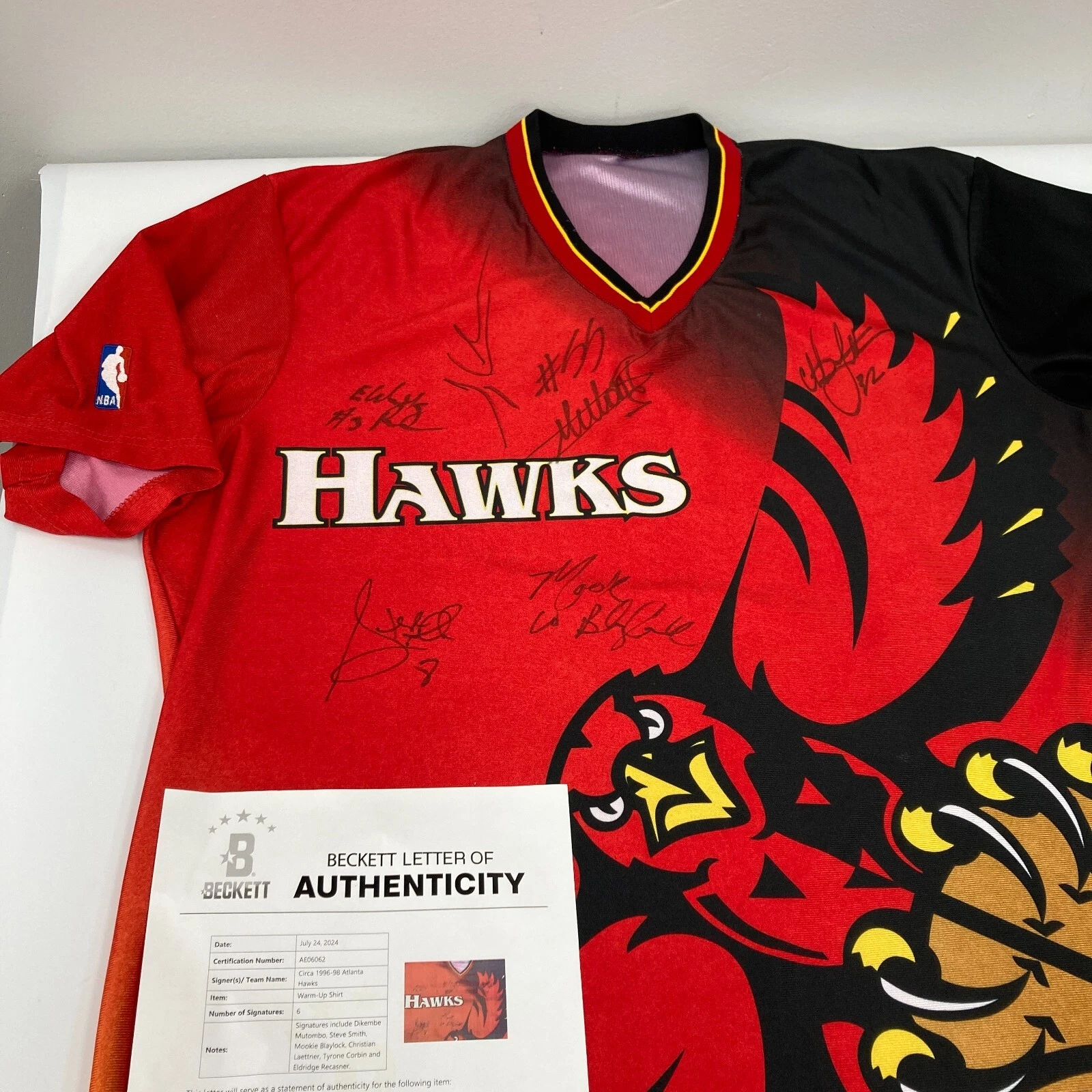 Dikembe Mutombo Multi Signed 1996 Atlanta Hawks Game Shooting Shirt Beckett