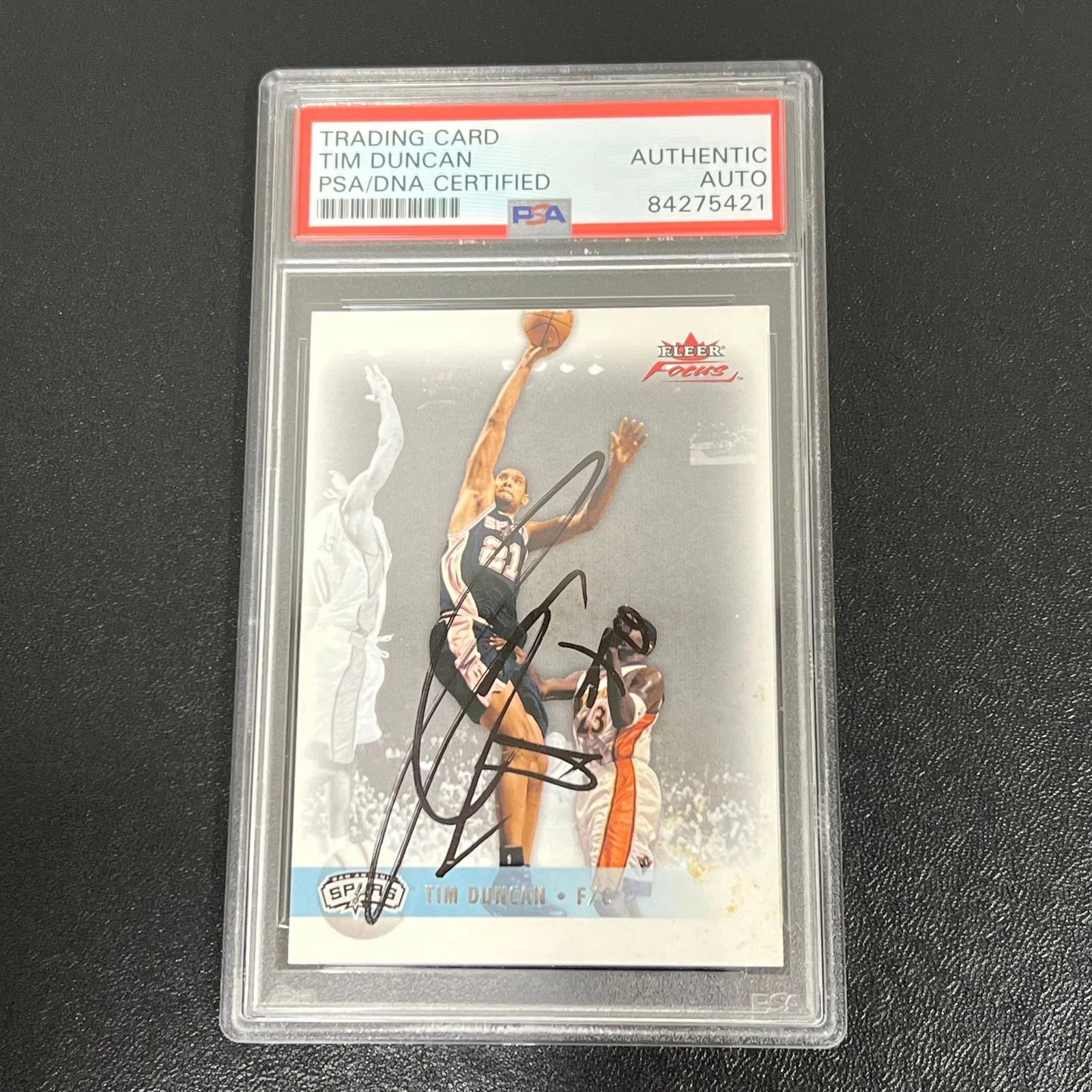 2010 Fleer Focus #1 Tim Duncan Signed Card PSA Slabbed AUTO Spurs