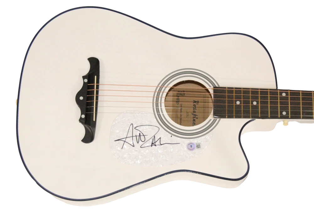 Avril Lavigne Signed Autograph Acoustic Guitar - Under My Skin w/ Beckett COA