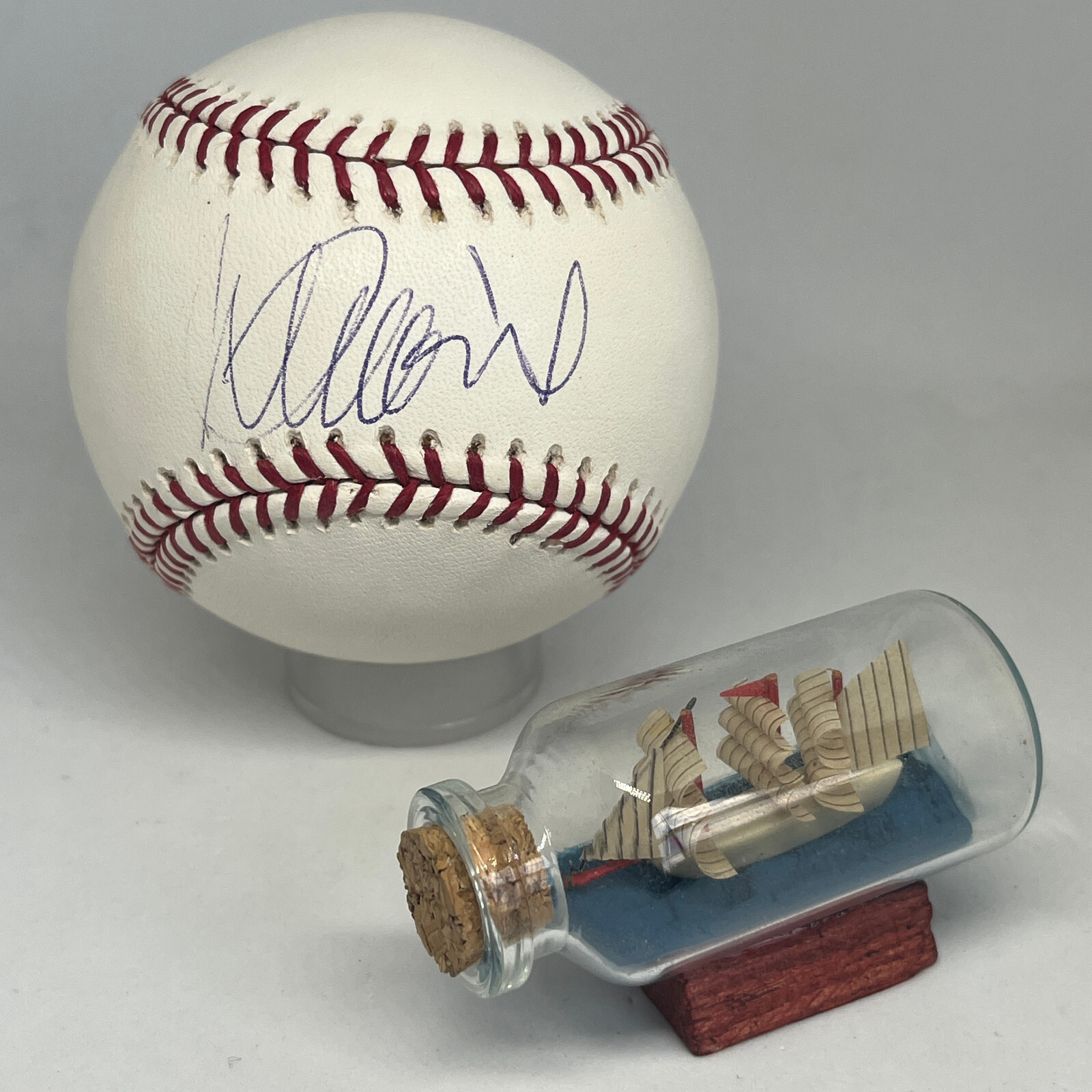 Ichiro Suzuki signed Rawlings OML Baseball JSA Mariners HOF Vintage Auto A3517