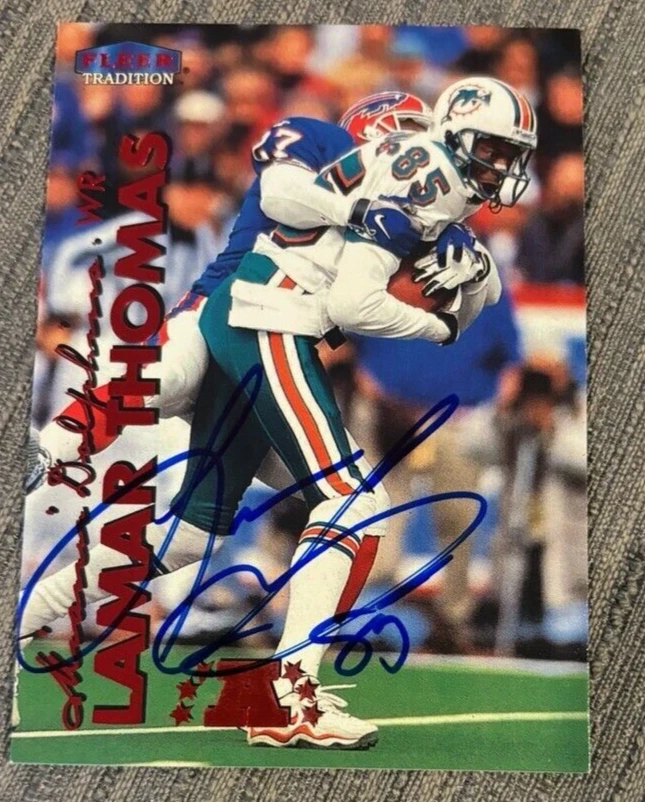 1999 Fleer Tradition Football Card #229 Lamar Thomas signed autographed card